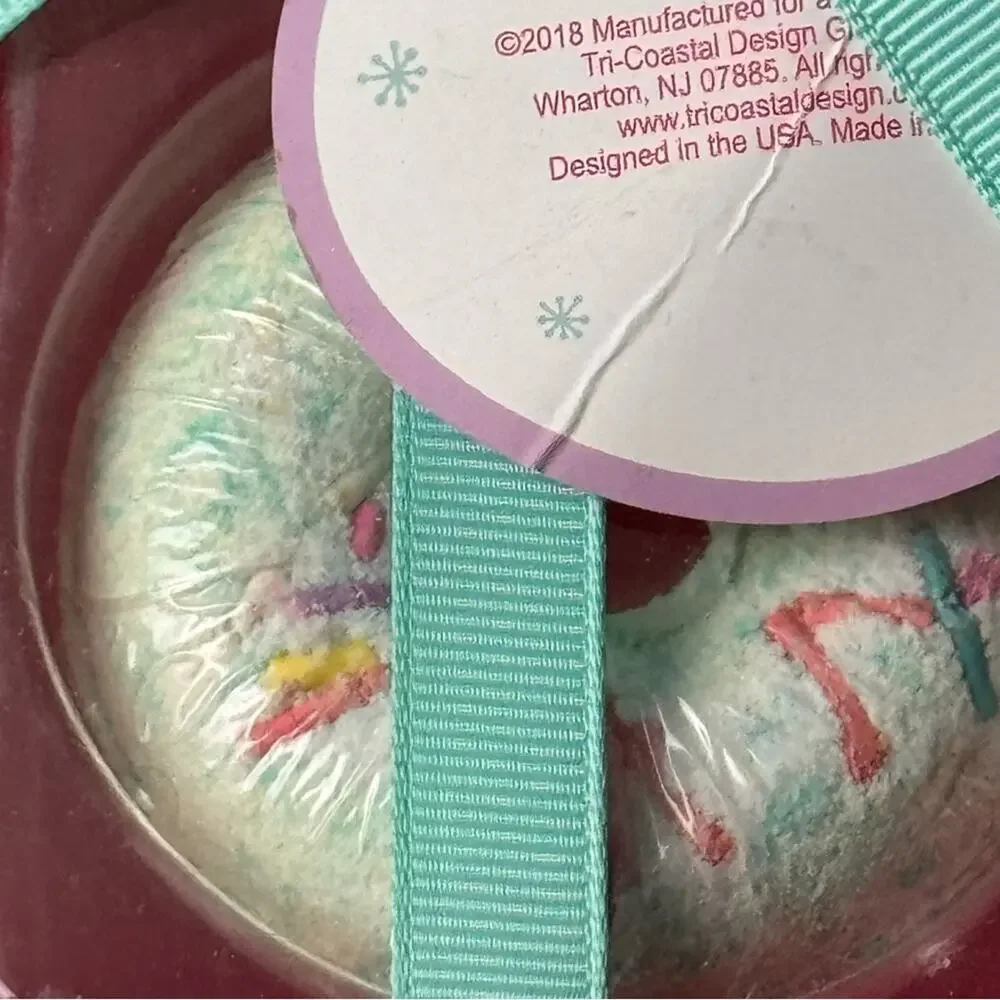 Bath Fizzer frosted donut